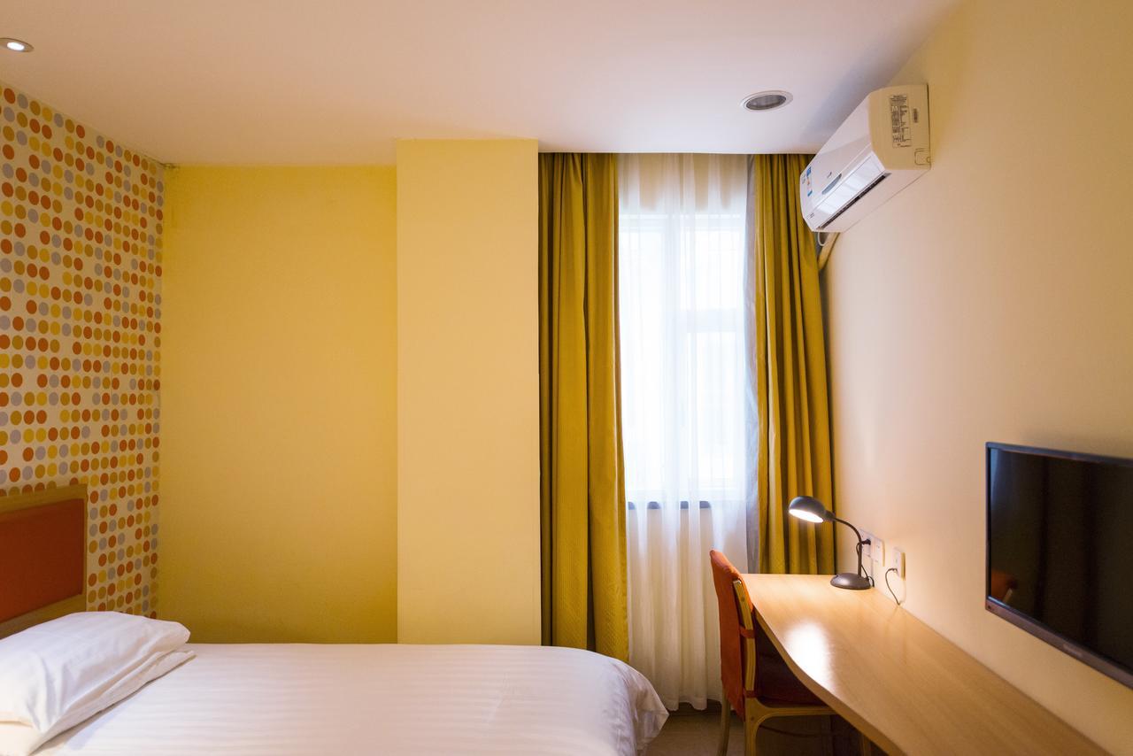 Home Inn Tianjin Weijin Road Tianjin University Eksteriør billede